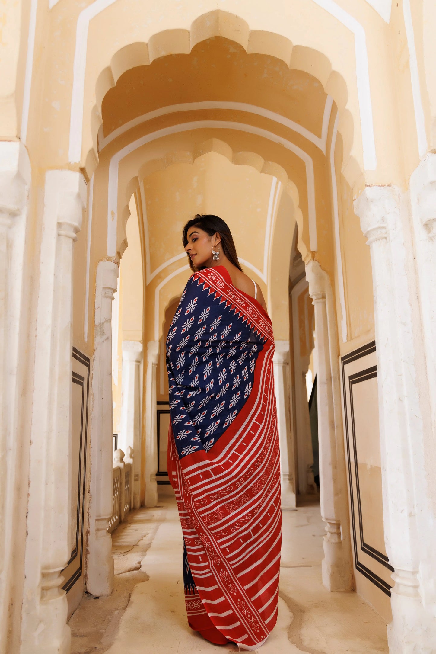 Adrenaline Red And Blue Traditional Jaipuri Printed Saree Ragavi