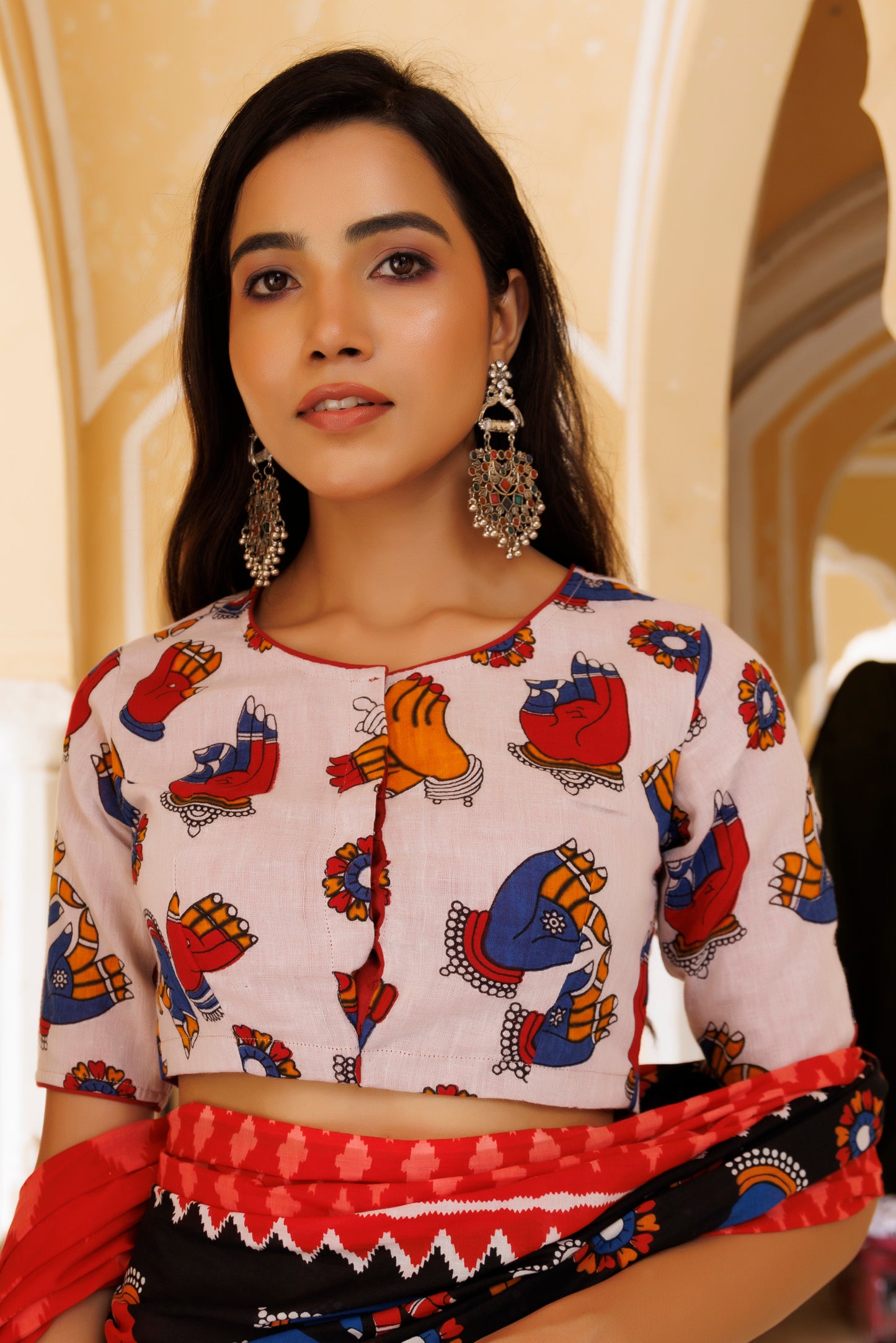 Red and Black Hand Figures Printed Saree