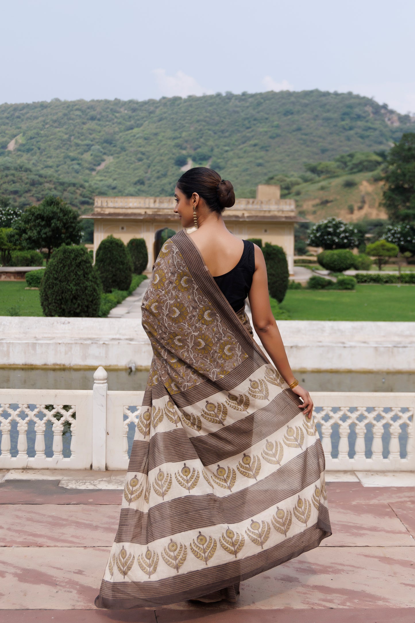 Sunflower Kashish Traditional Jaipuri Printed Chaderi Saree