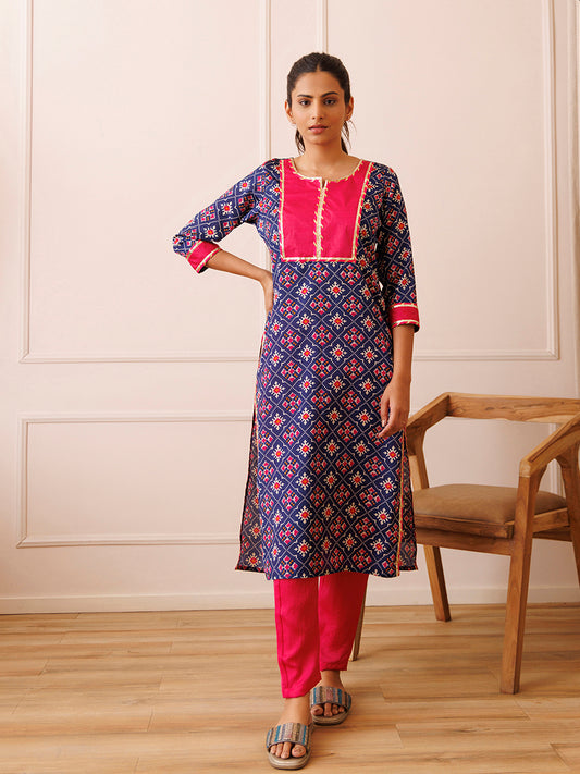 Pink Blue Patola Printed Kurta Set