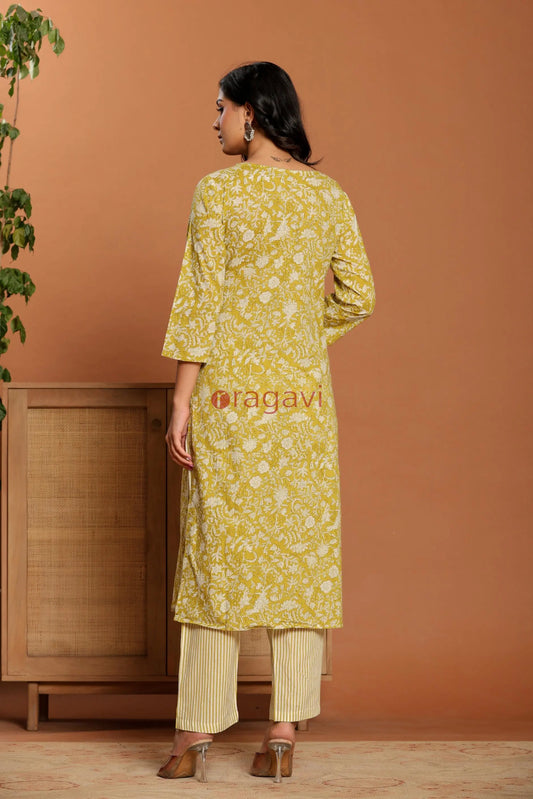 Green Printed Cotton Kurta Set - Ragavi