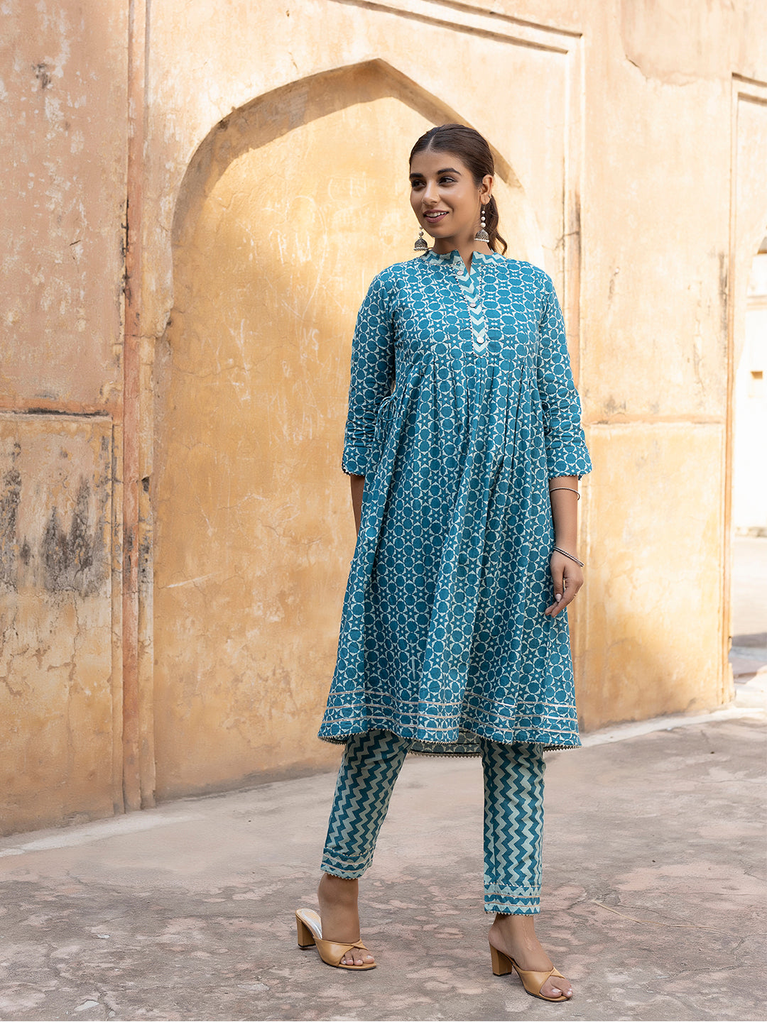 Ekatika Blue Geometric Printed Kurta Set