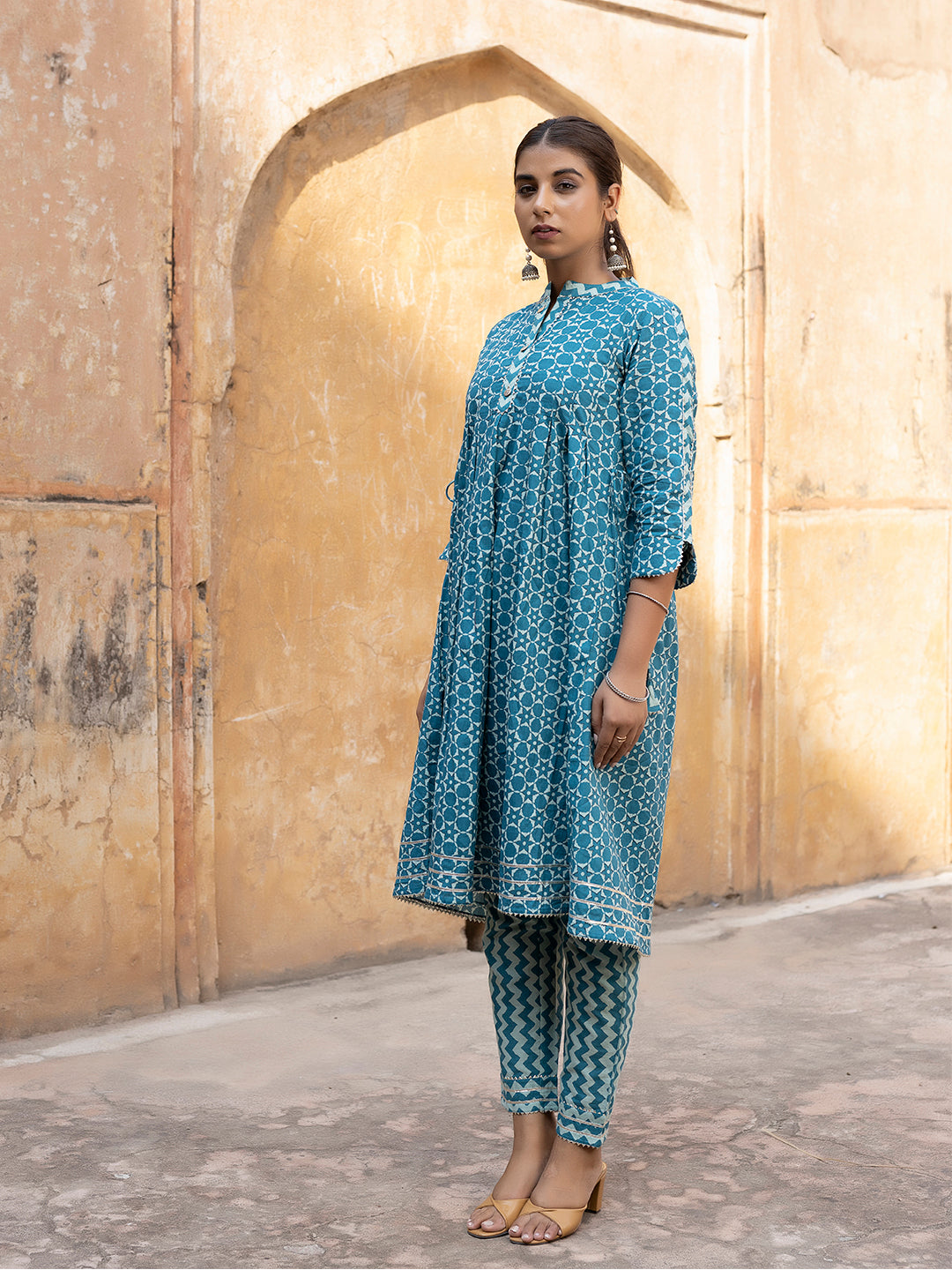 Ekatika Blue Geometric Printed Kurta Set