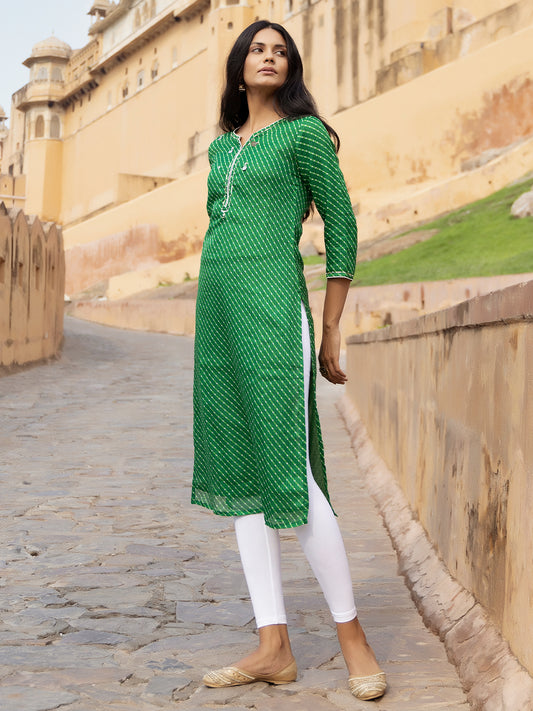 Side view of Pri Green Leheriya Kurti for women - Ragavi Jaipur