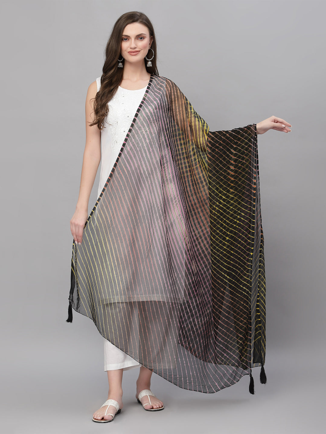 Ragavi Black Multicolour Leheriya Dupatta