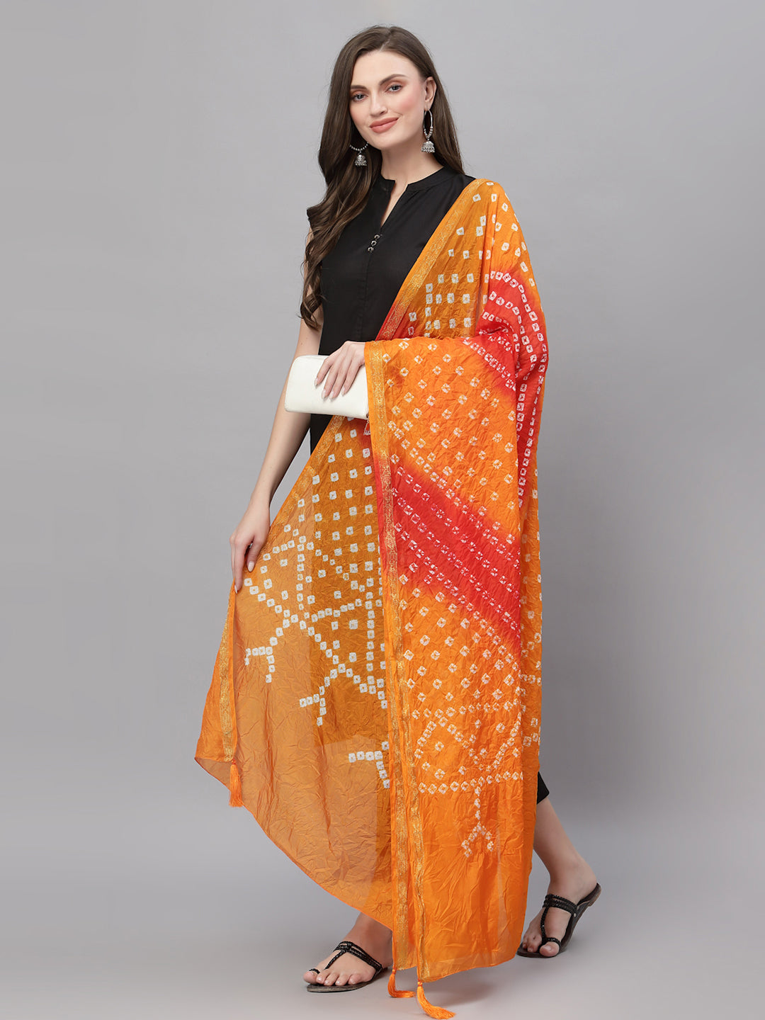 Ragavi Orange Red Bandhej Leheriya Dupatta