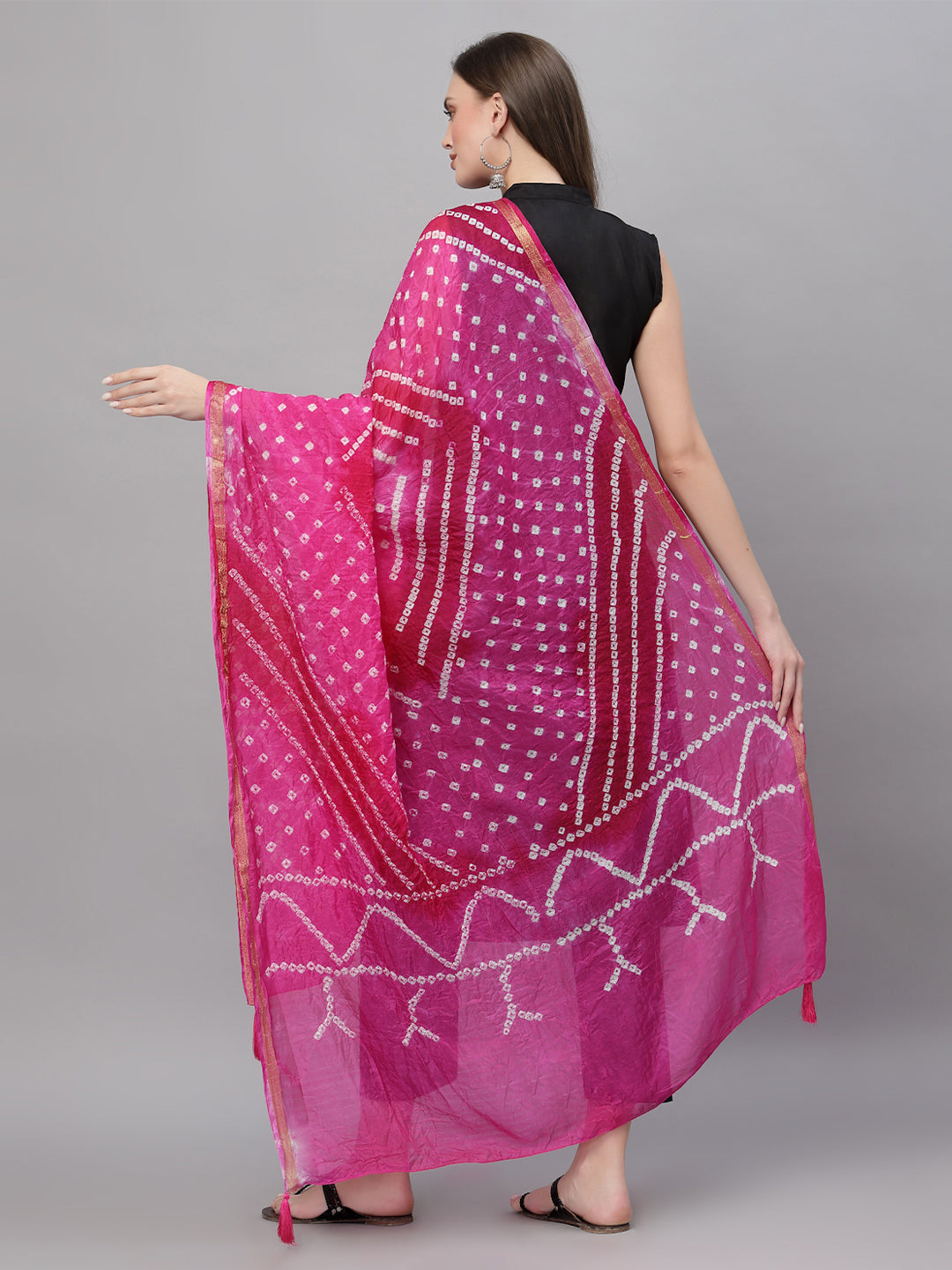 Ragavi Pink Zari Bandhej Dupatta