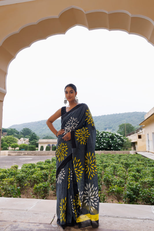 Brushed Grey Contrast Cotton Printed Saree