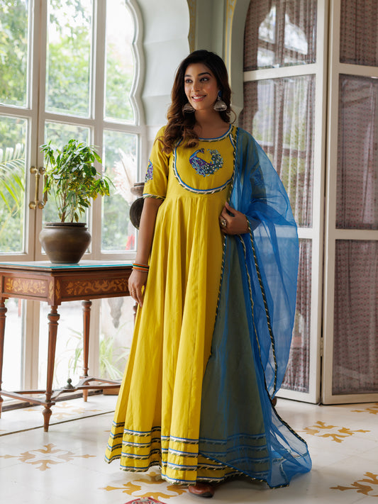 Sunstruck Yellow Solid Cotton Kalidar Kurta Set