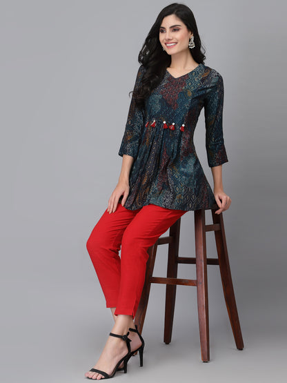 Red Cropped Trouser