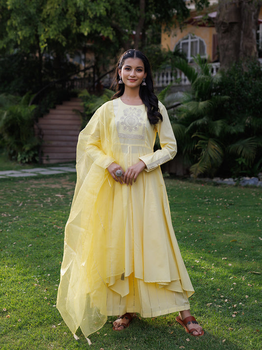 Pale Banana Kurta Set