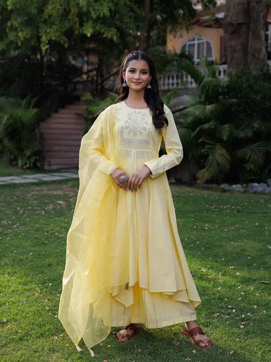 Pale Banana Kurta Set Ragavi