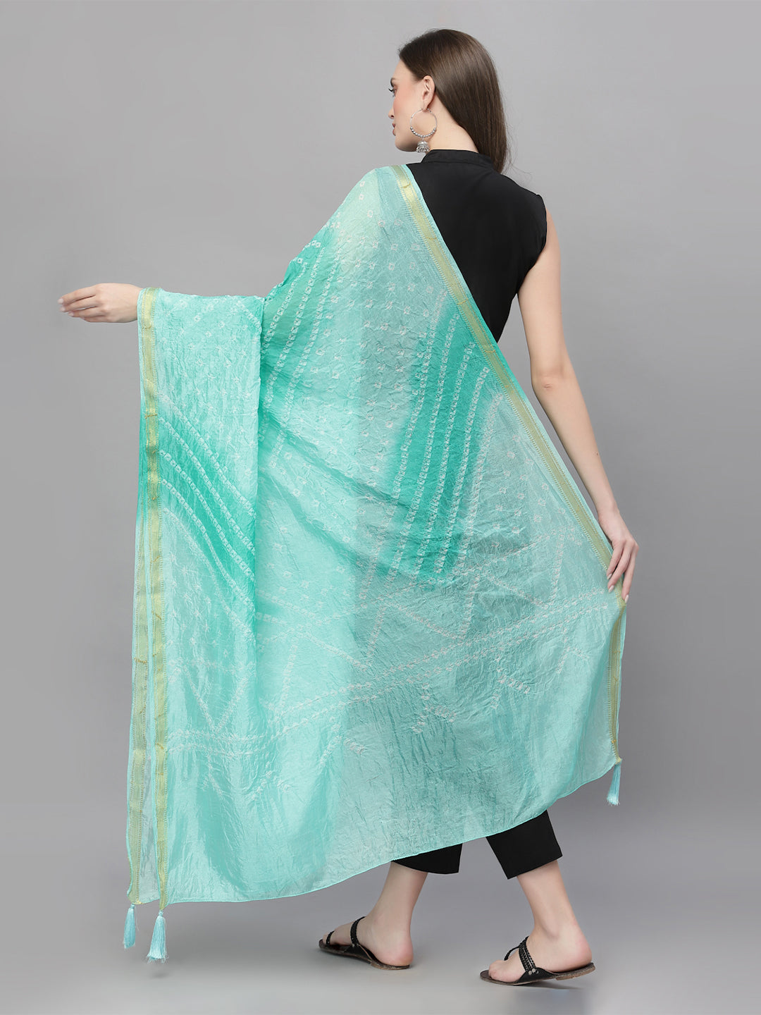 Ragavi Aqua Bandhej Dupatta